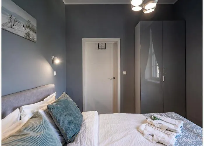 Dzīvoklis Park View Library *